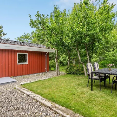 Anneke - 2km From The Sea By Interhome *