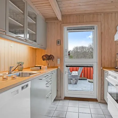 Anneke - 2km From The Sea By Interhome Semesterbostad Blokhus