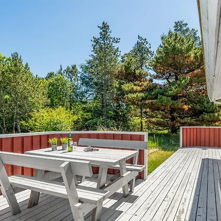 Holiday home Anneke - 2km From The Sea By Interhome *